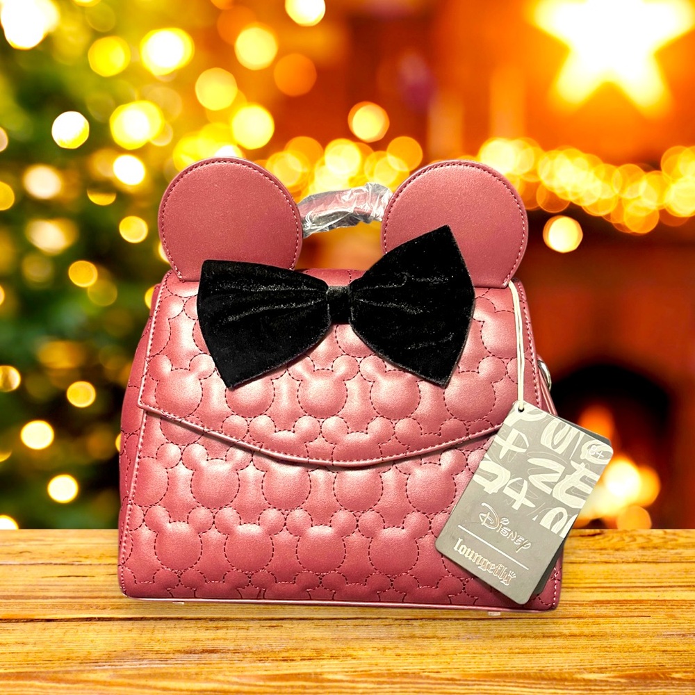 💚💜🌼NWT Loungefly Disney Minnie Mouse Quilted Crossbody Satchel Handbag Purse.